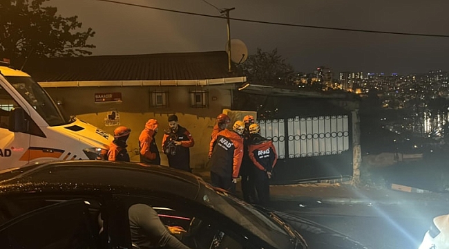 İstanbul'da toprak kayması: 14 ev etkilendi, 70 kişi tahliye edildi