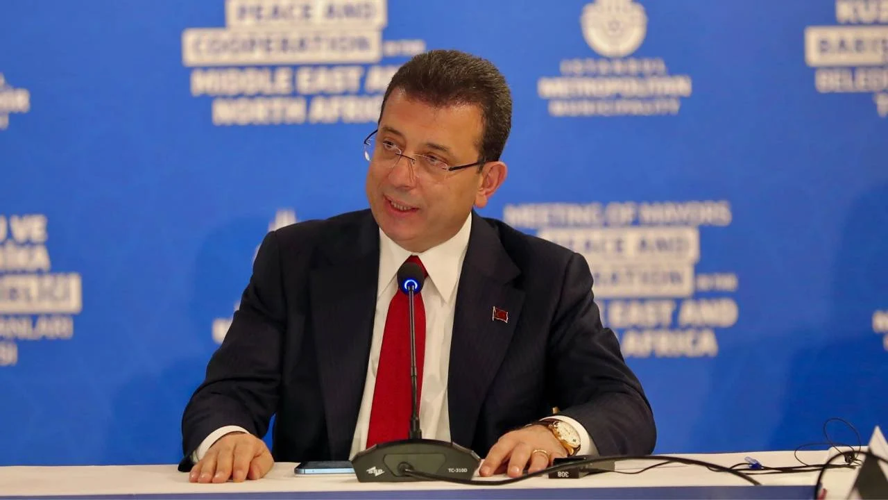 Ekrem İmamoğlu’nun 'savcılara hakaret' davasında hakim karşısına çıkacağı tarih belli oldu