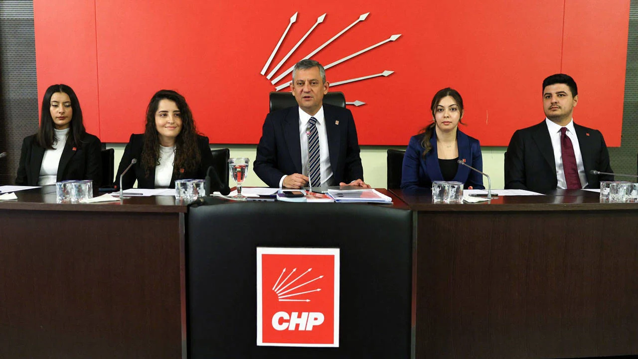 CHP’nin A Takımı açıklandı: Kurmay kadrosunda 7 yeni isim