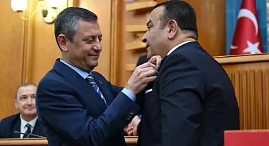 CHP Ankara Milletvekili Adnan Beker partisinden istifa etti